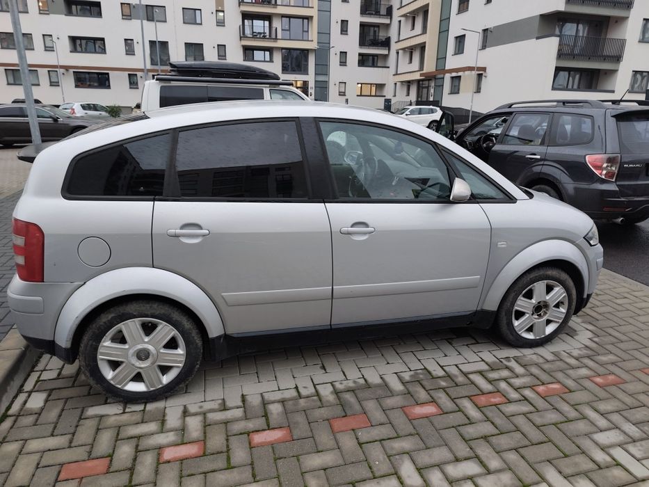 Vând Audi A2 stare buna de funcționare