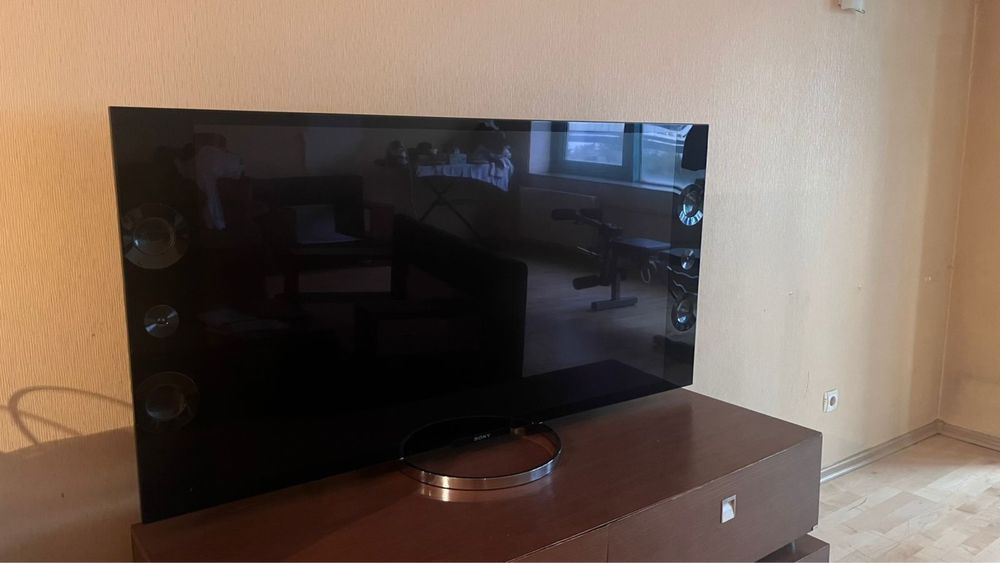 Продам большой 4К Смарт телевизор SONY KD-55X9005A