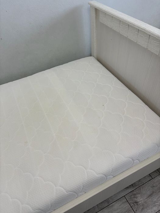 Продам кровать 200*80 в хорошем состоянии