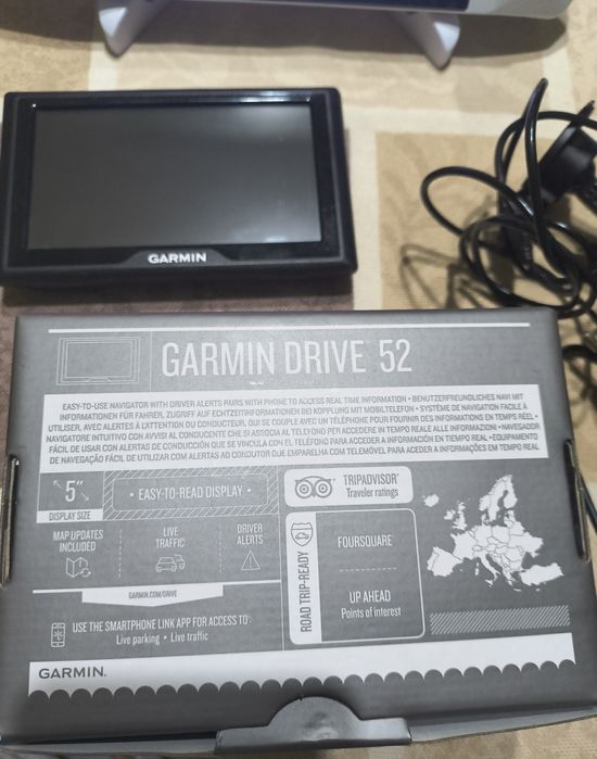 Навигация Garmin Drive 52