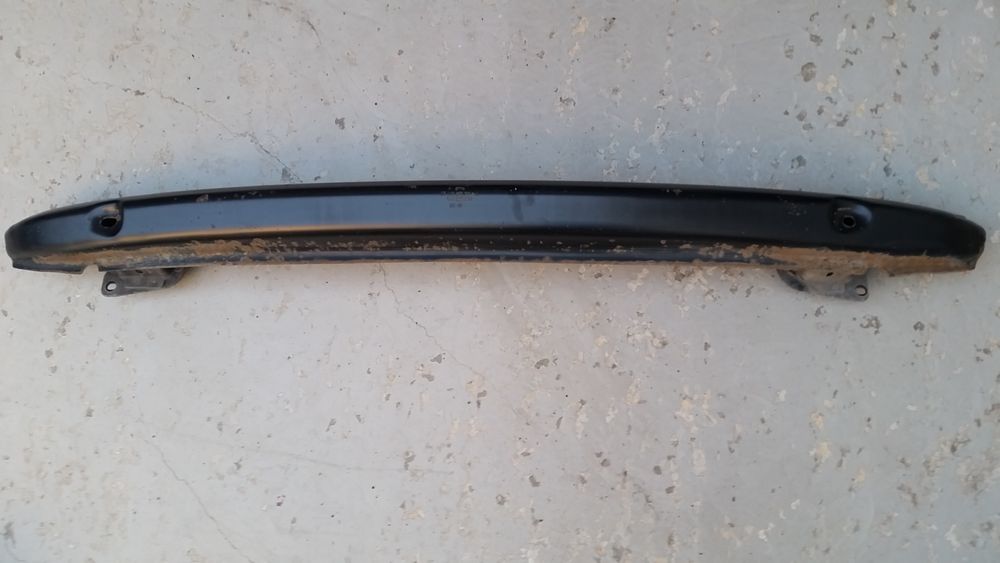 Гума врата дясна казанче задна греда  Голф 4 1.9 ТДИ