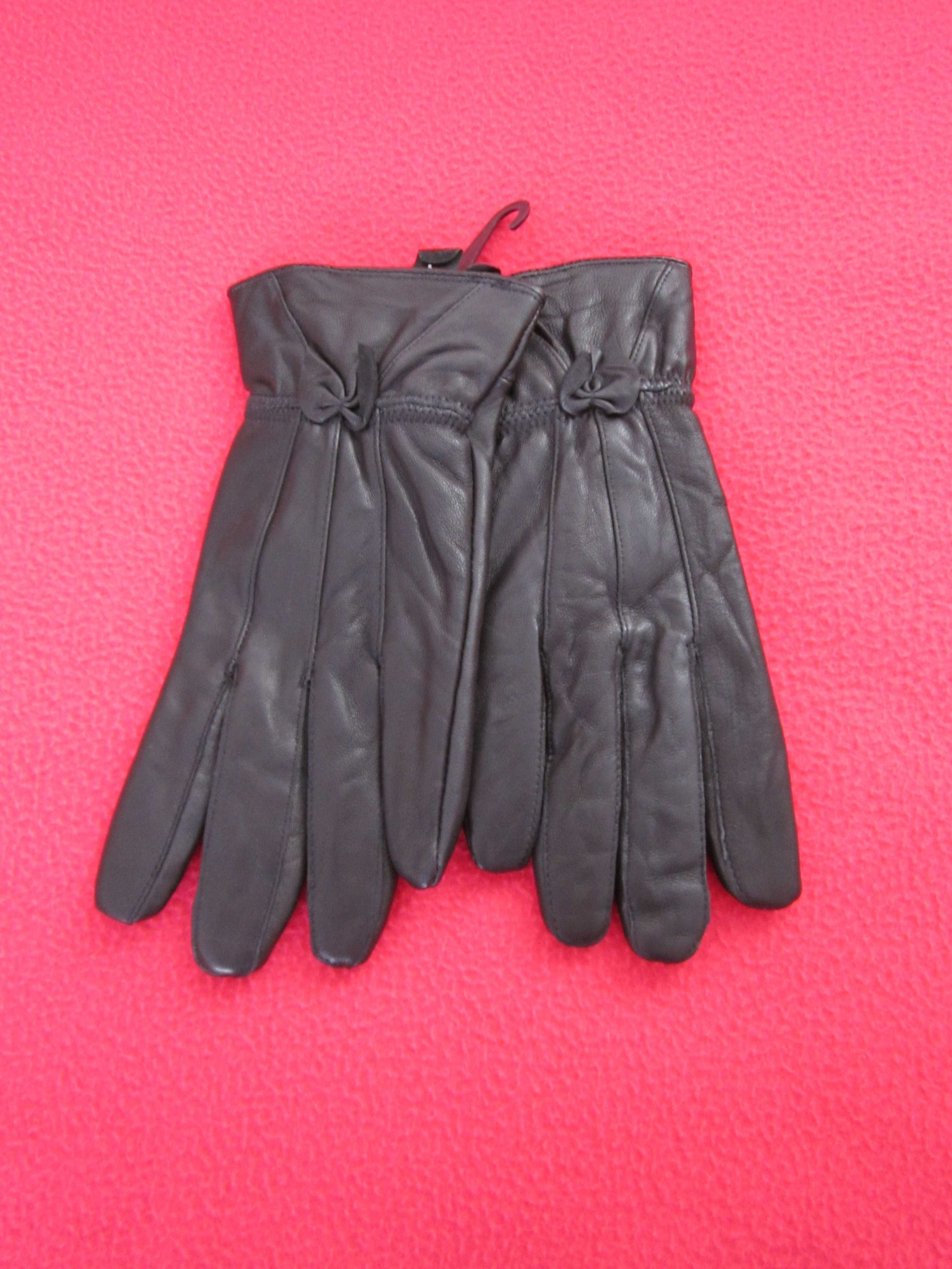 Дамски кожени ръкавици  р-р M