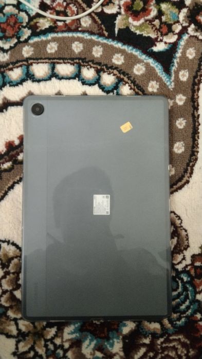 Planshet Samsung tab A+9. 8 operativ 128 gb