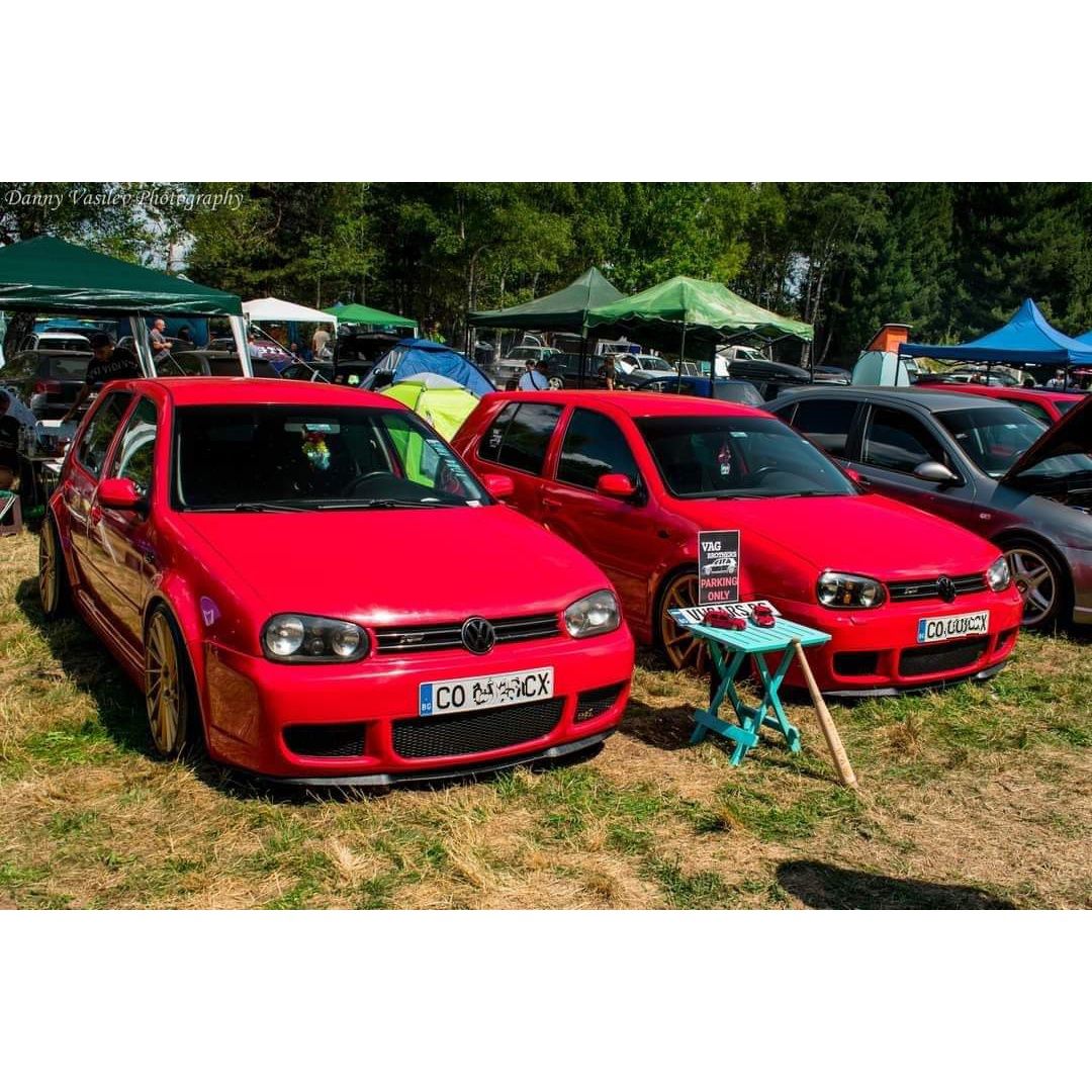 Piyano black Cupra lip spoiler