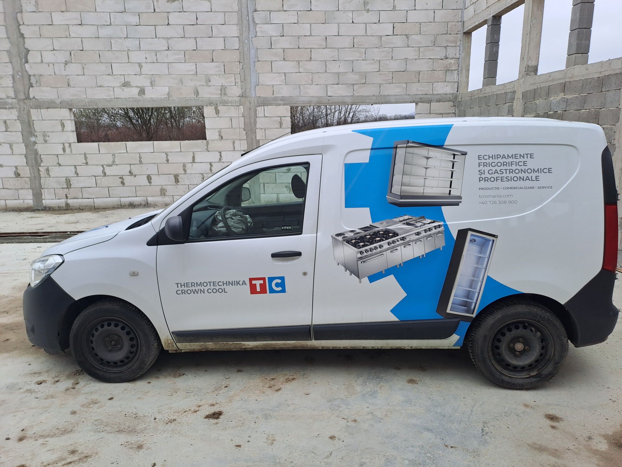 Dezmembrez Dacia Dokker  cod motor K9K-c6