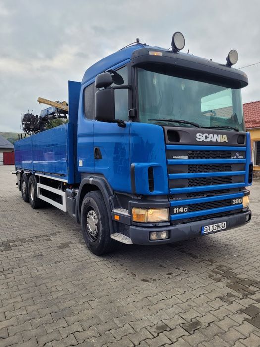Scania cu macara