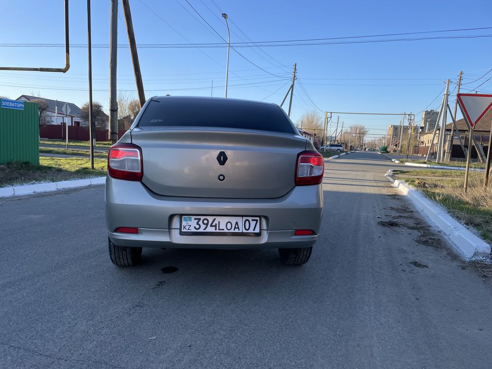 продам срочно renault logan 2