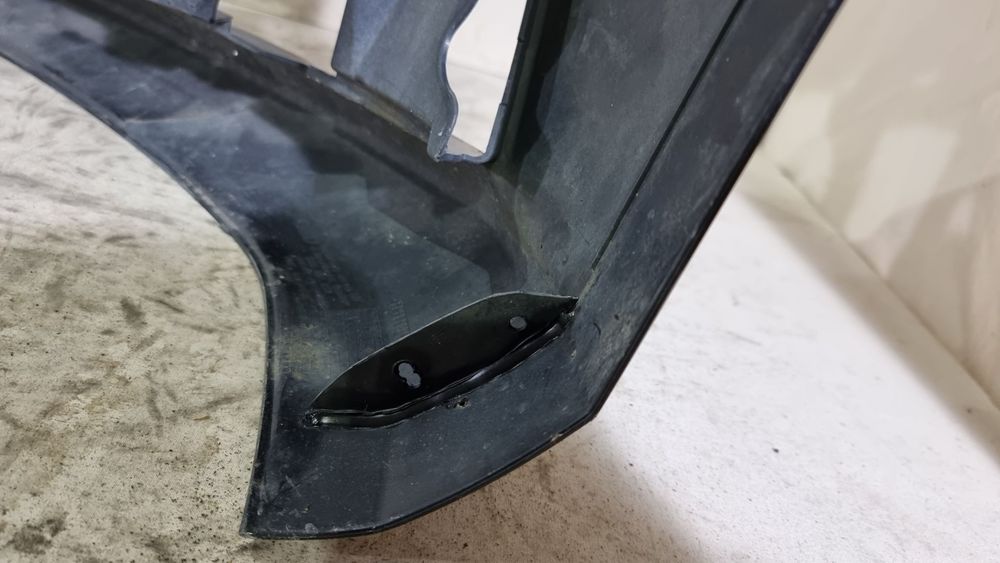 Bara fata Audi A4 B9, 2016, 2017, 2018, 2019, 2020, cod de origine OE 8W0807437
