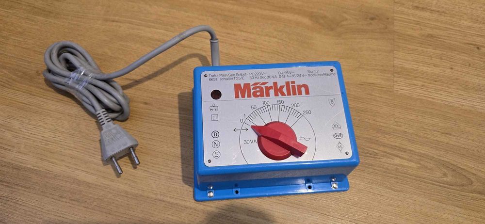 Marklin transformator 6631 - 30VA - trenulet / locomotiva  / H0