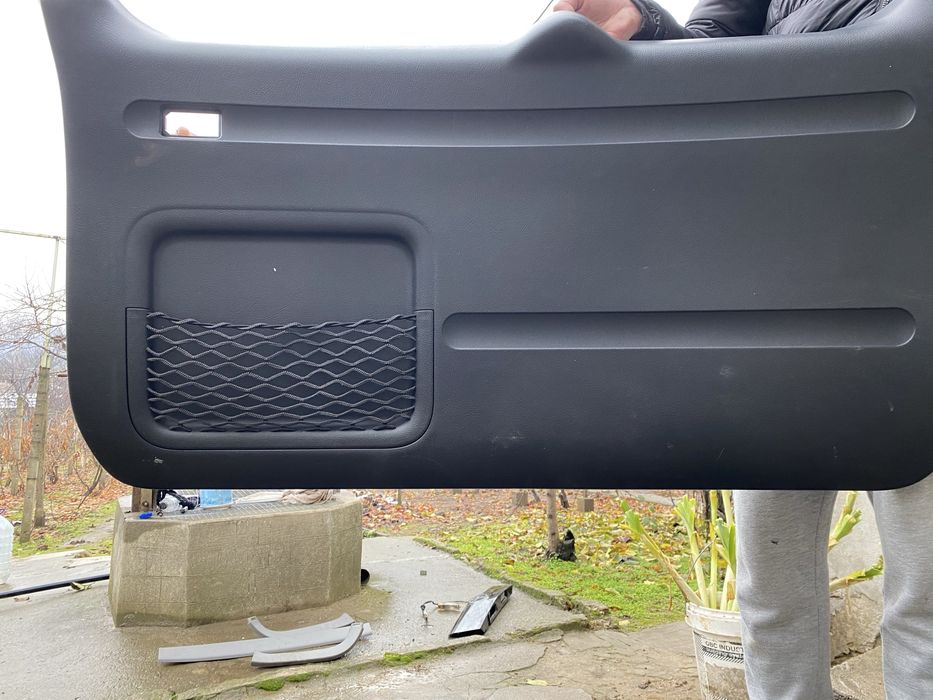 Багажна врата на toyota rav4 2007