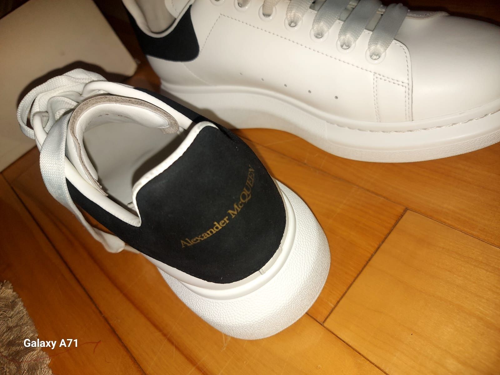 Adidasi Alexander McQueen 44