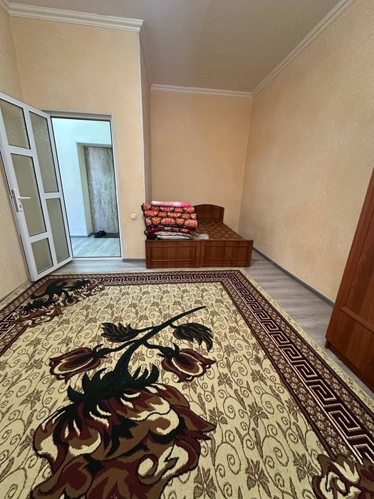 1 xonali kvartira sotiladi