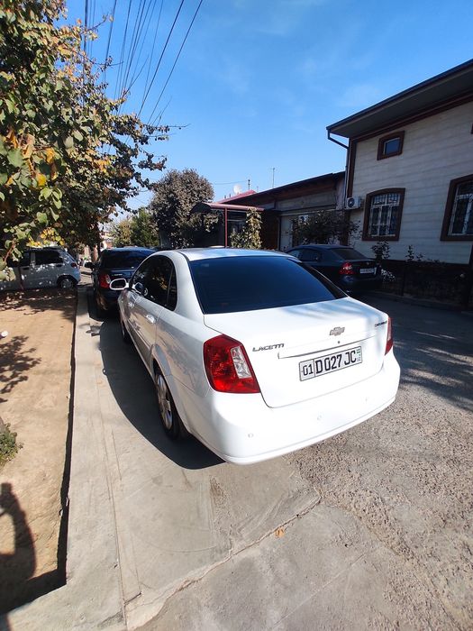 Продам свой Лачетти.