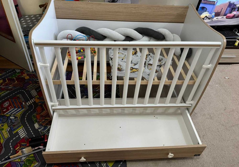 Детско легло в добро състояние