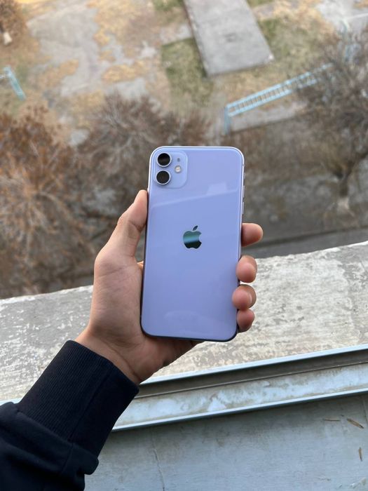 Iphone  11 78 radnoy 64 talik