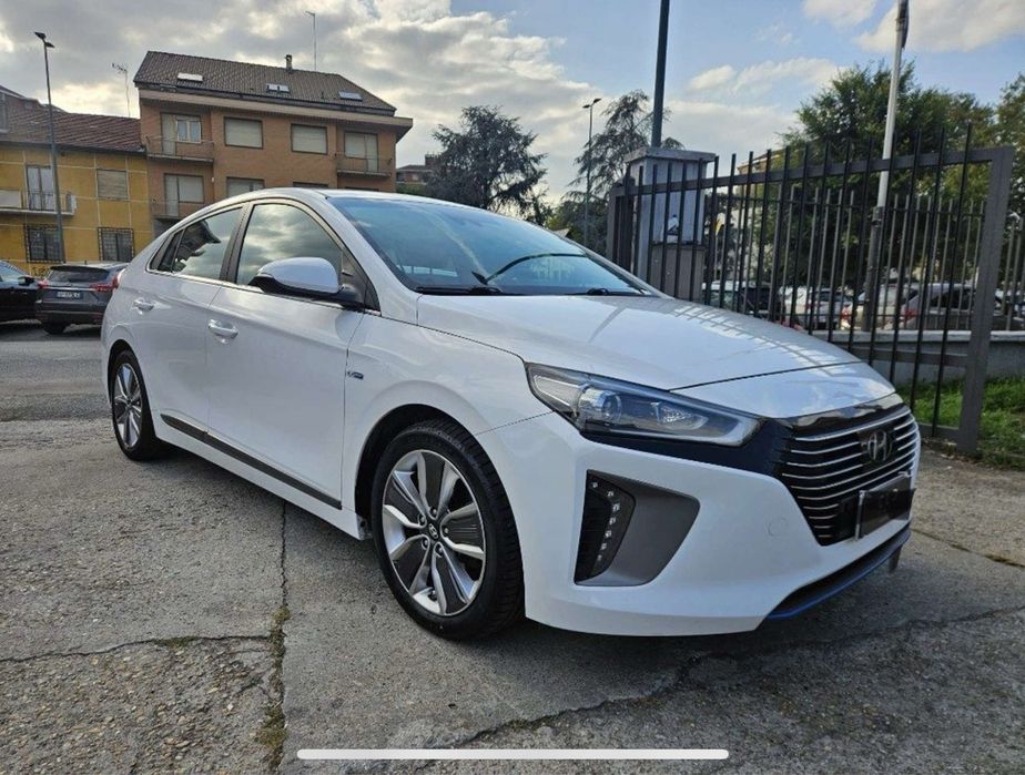 Hyundai Ioniq Hybrid 2019 - 143000km carte service
