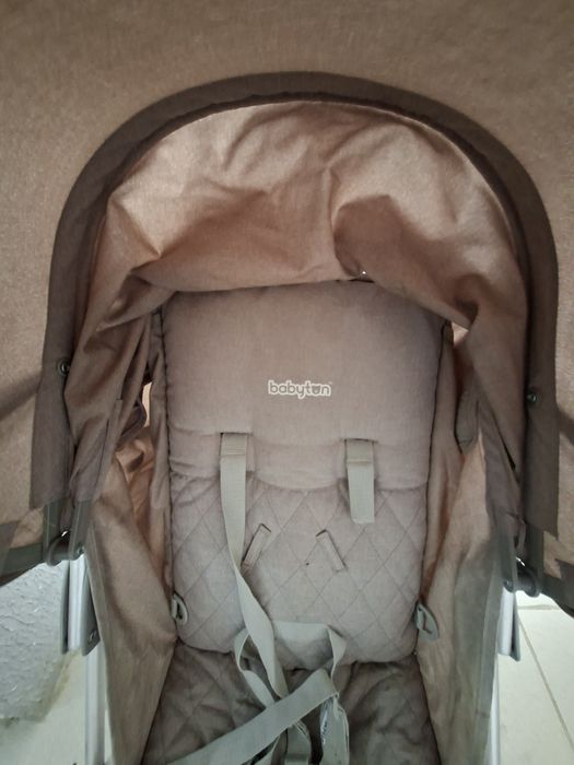 Продам прогулочную коляску в хорошем состоянии,торговой марки Babyton.