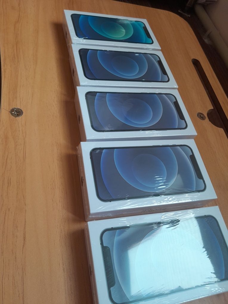Iphone Айфоны  .11 , 12 мини  в наличии,iphones