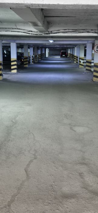 Продам паркинг  на Мустафина