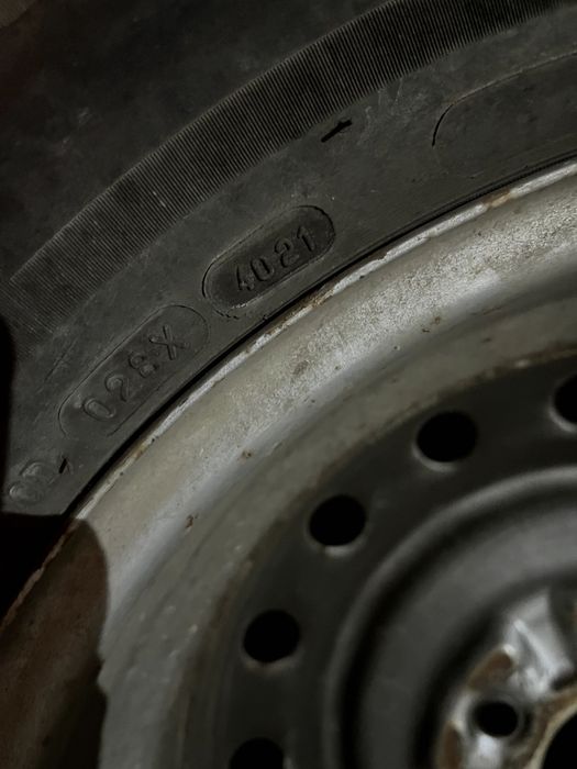 Зимни гуми с джанти Michelin Alpin 5   215/65/16 Дот 21