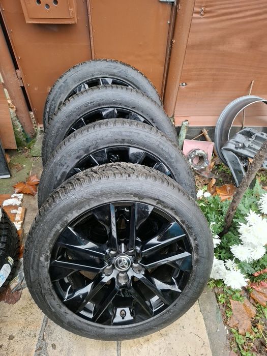 Vand jante, roti Toyota Rav 4