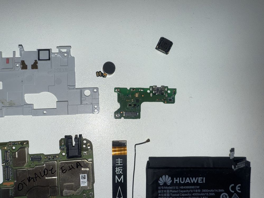 Huawei Y7 2019 НА ЧАСТИ