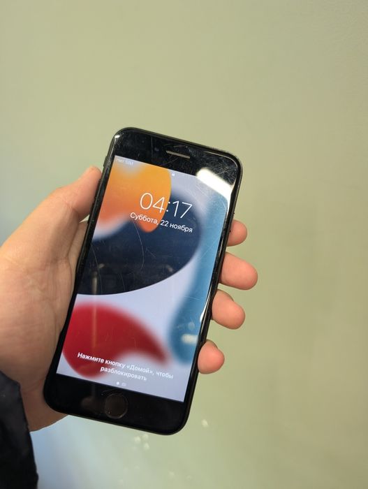 Продам iPhone 7 32 gb