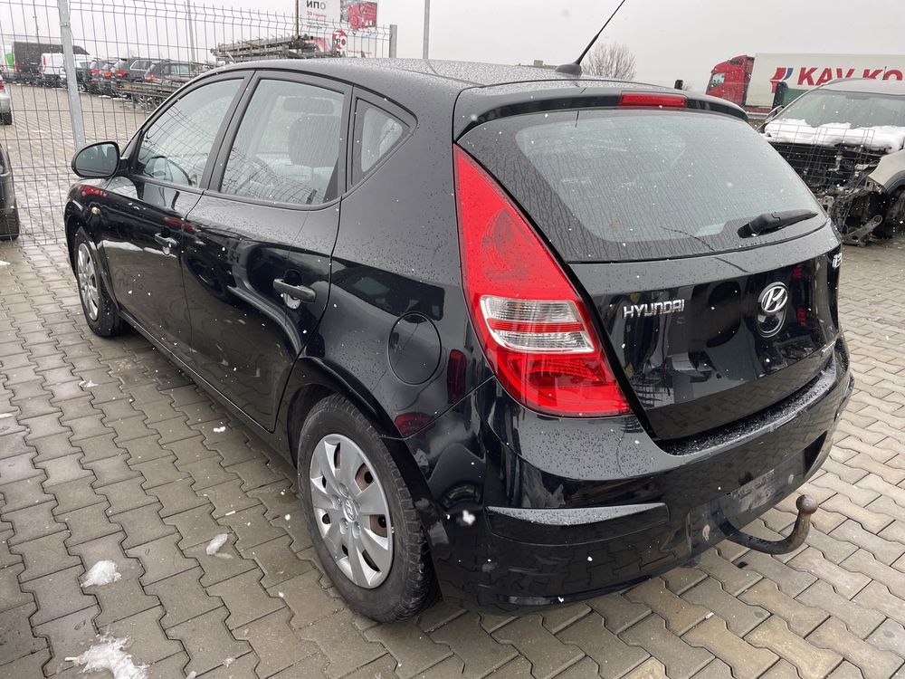 Hyndai I30 1.6crdi/2010г,На части