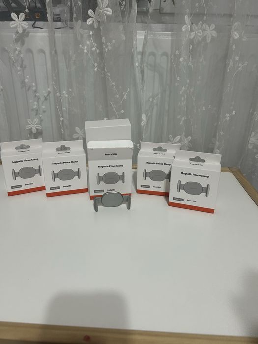 Insta360 Clema Magnetica Telefon pentru Insta360 Flow 2 Pro Gri