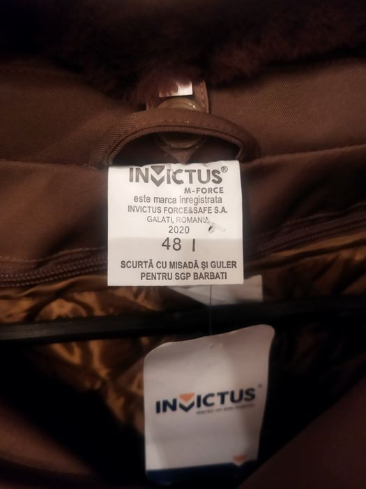 Vând scurtă militară oraș