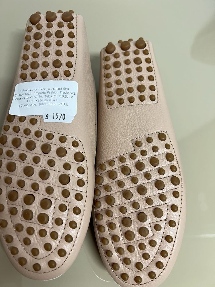 Vand pantofi, mocasini, EMPORIO ARMANI,din piele , mar 36