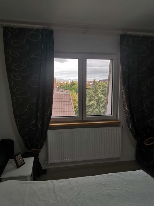Vând apartament 3 camere