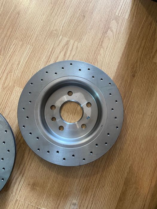 Накладки и дискове на Brembo