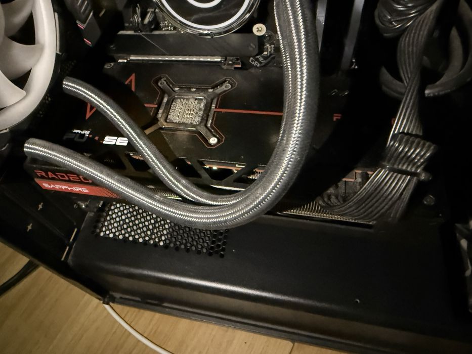 rx 7800XT pulse sapphire