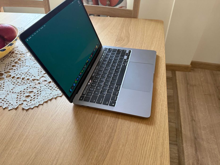 MacBook Pro 13 - inch, 2020, M1, Touch Bar, 512 GB, 16 GB RAM — миниатюра 4