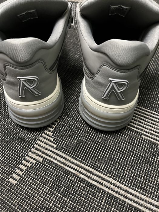 Represent sneakers