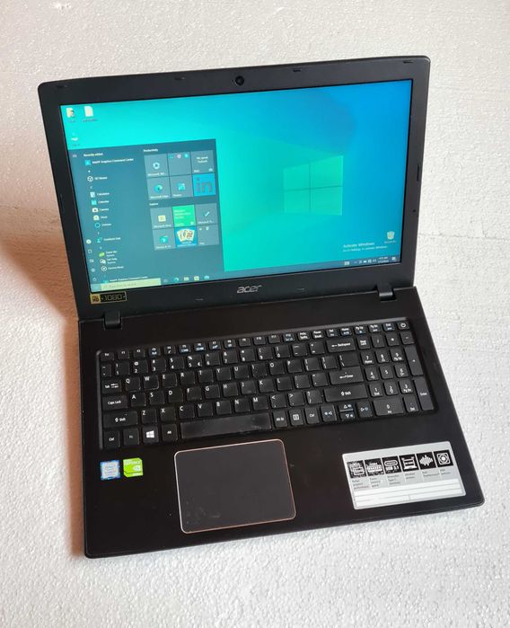 Acer 15" Full HD, i7-7500u, 8 GB, SSD 256 GB, Nvidia GeForce 940MX