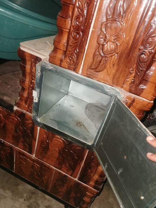 Vând soba cu plita ieftina