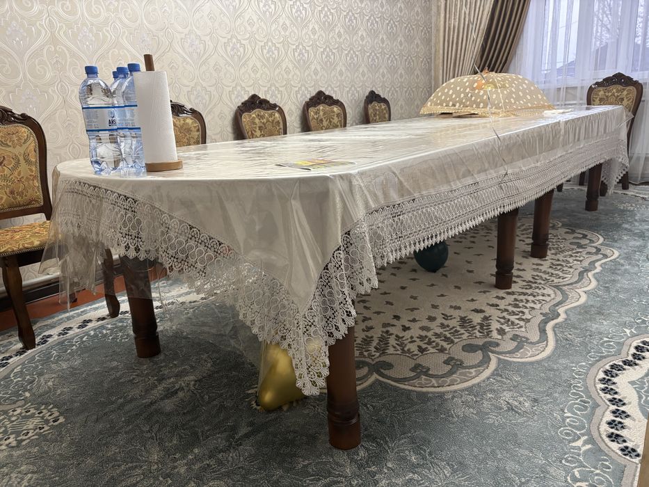 Стол, стулья 18 штук