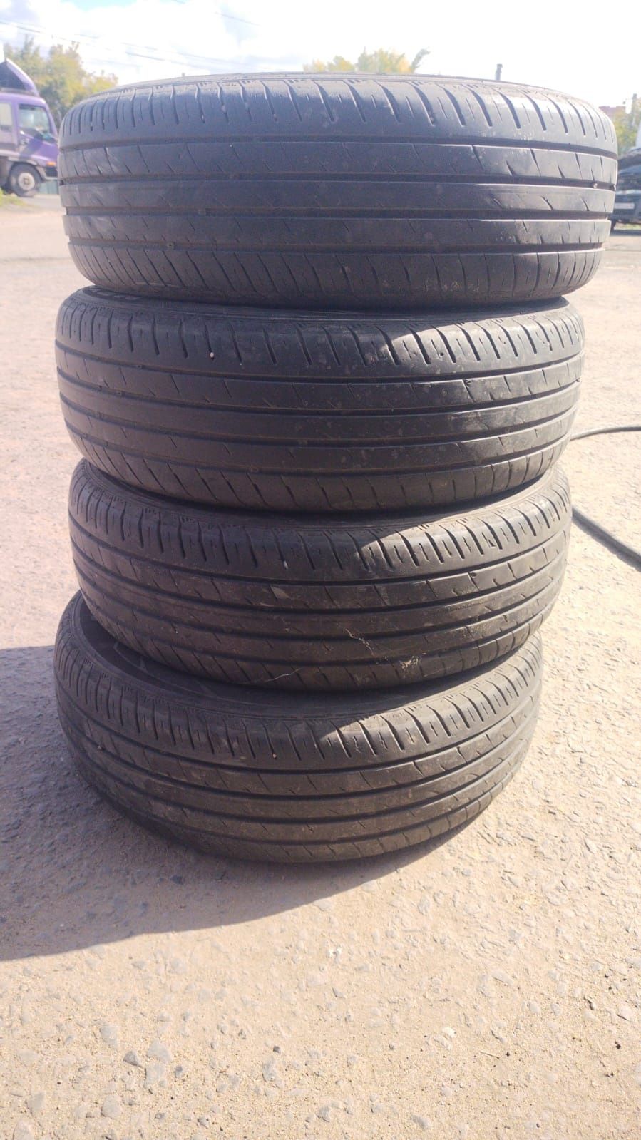 Nexen 185/65 15 в отличном состоянии