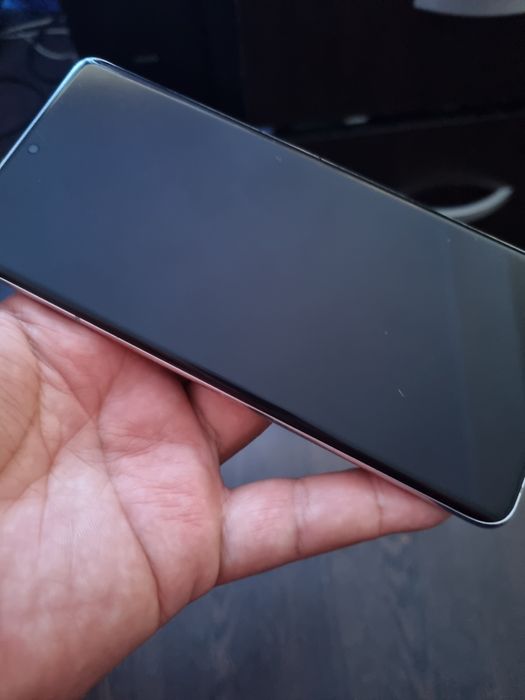Samsung  S21 Ultra.  .128Gb 12Gb dualsim