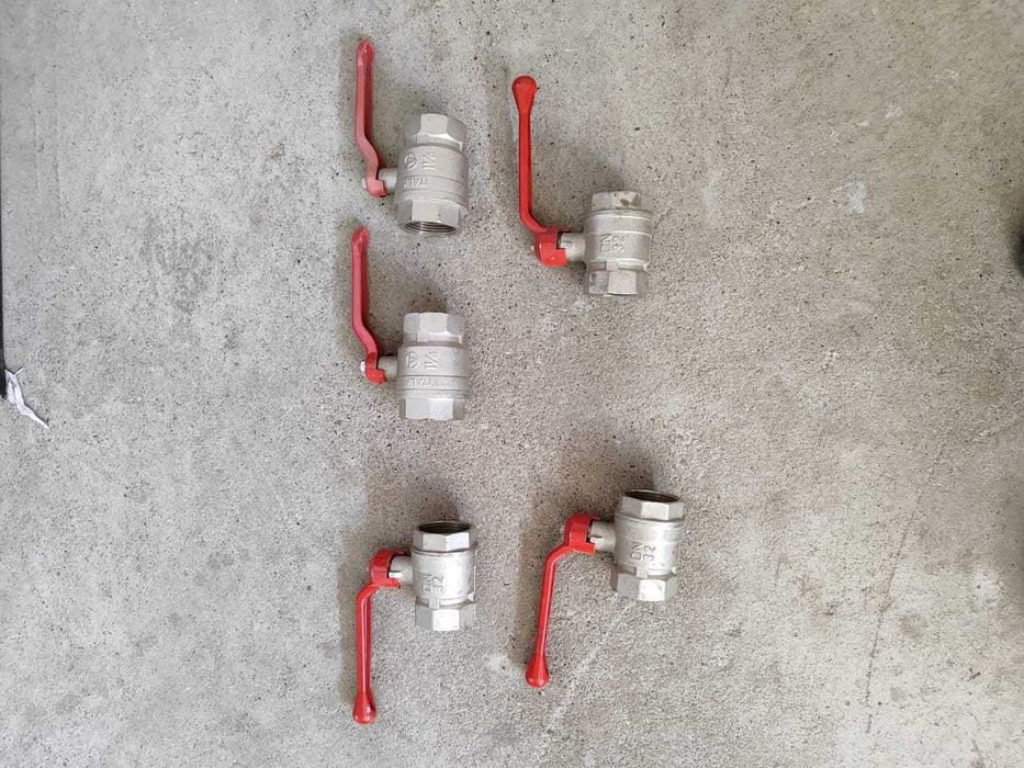 Кран (вентиль) шаровый 32 мм, производство Италия