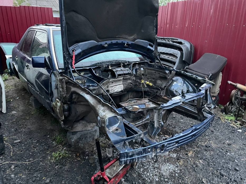 Мерс 124 полный разбор