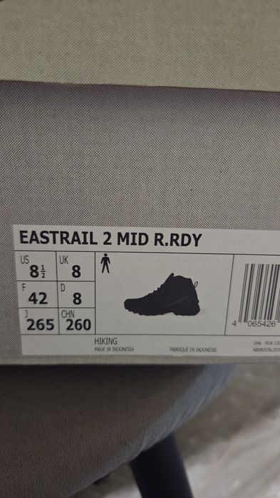 Продавам боти адидас 42 номер