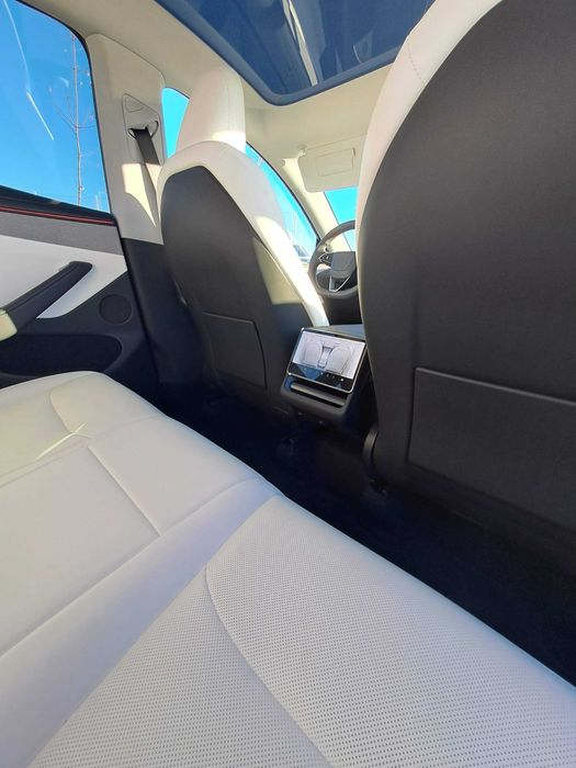 Тесла Tesla Model Y juniper SR RWD