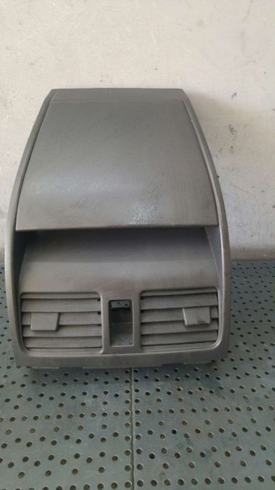 Ornament trim bord cu guri ventilatie centrala fiat sedici 189 7382279j