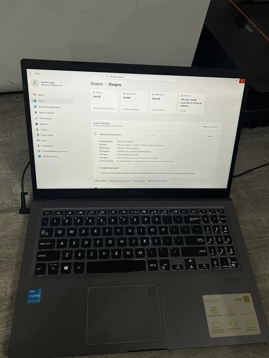 Vand laptop Asus X515