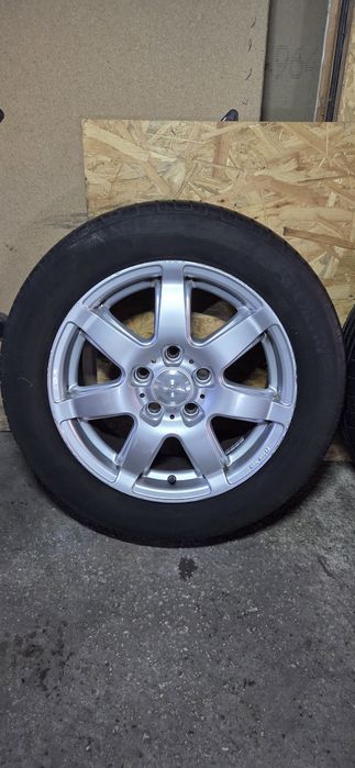 OPEL джанти със летни гуми 185/60/15. 6,5J×15  5×110 ЦО 65 мах