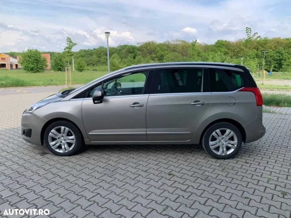 Peugeot 5008 7 locuri, Automatic,, panoramic, Euro6