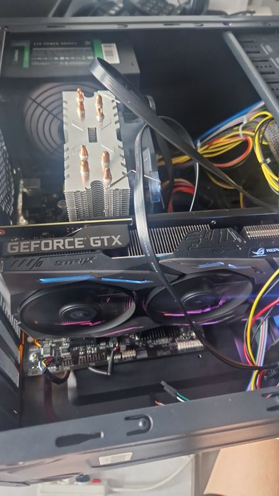 Компьютер новый игровой и монитор